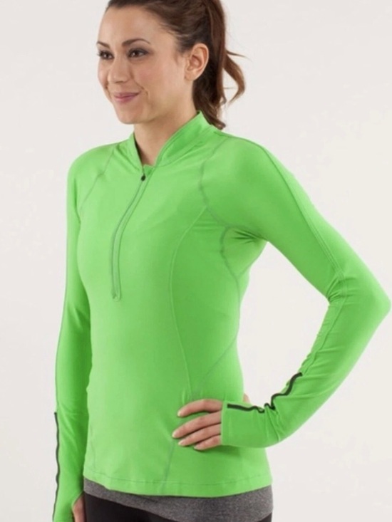 lululemon athletica Tops - Lululemon Run: Rise And Shine Pullover in Frond Green Size 6 - Small